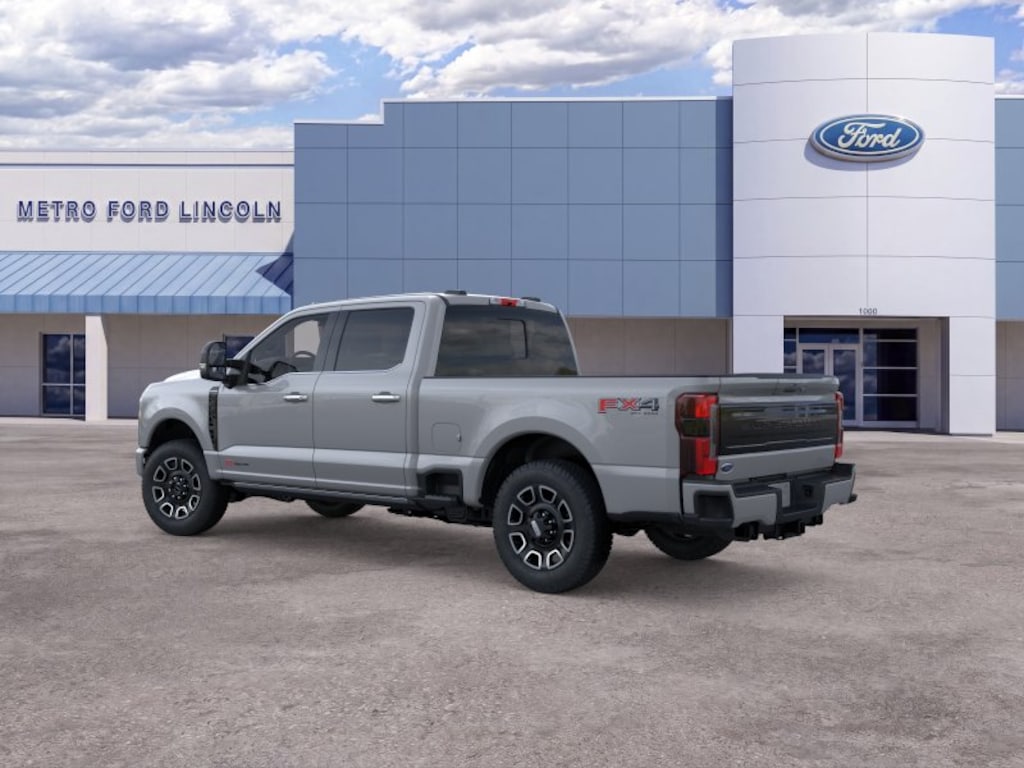 New 2026 Ford F-250 Platinum Crew Cab