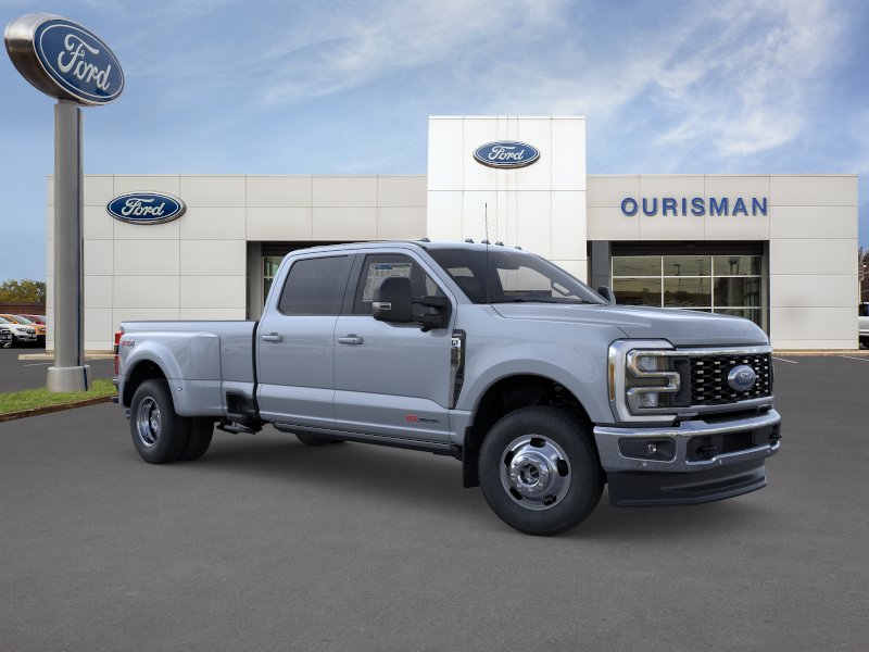 2026 Ford F-350 Lariat 4x4 Crew Cab 8' Box DRW's photo