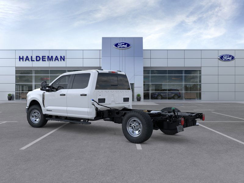 2026 Ford F-350 photo 4