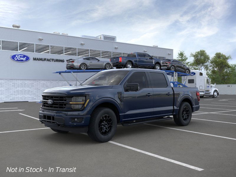 2025 Ford F-150 XLT photo 2