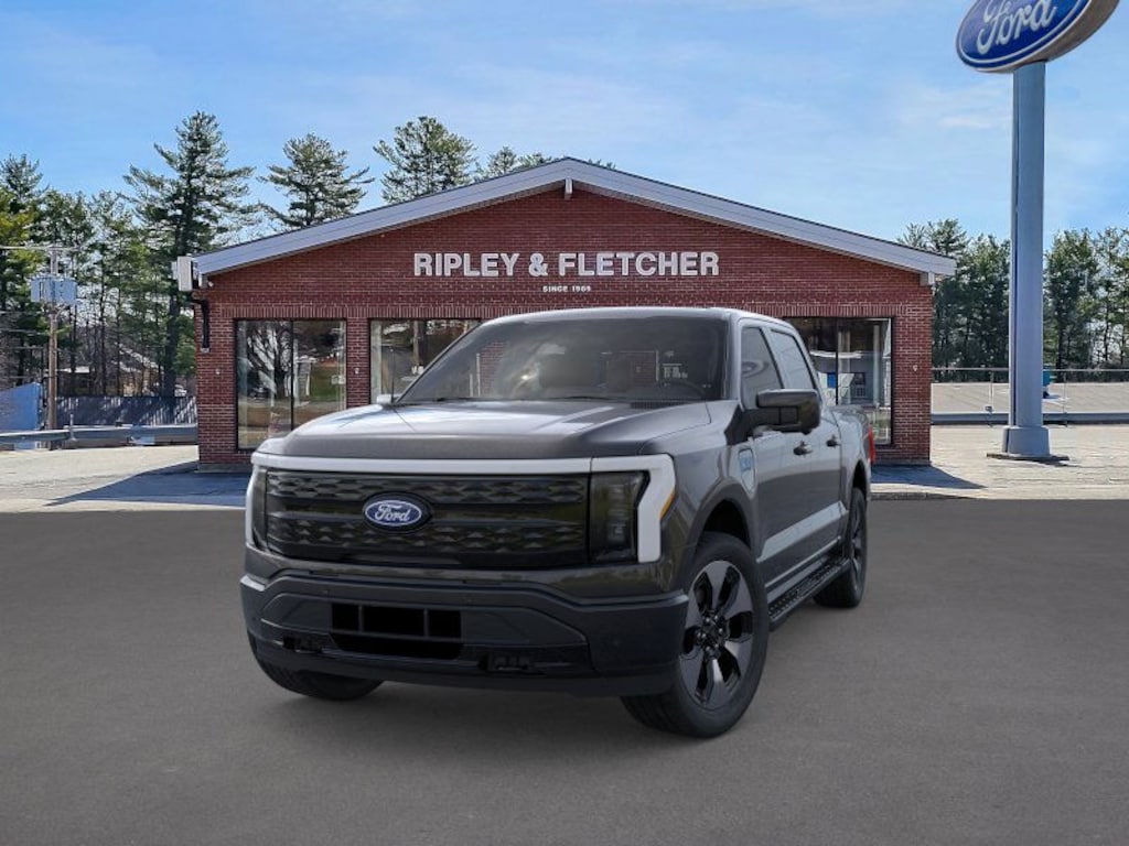 New 2025 Ford F-150 Lightning Platinum Platinum 4WD SuperCrew 5.5 Box