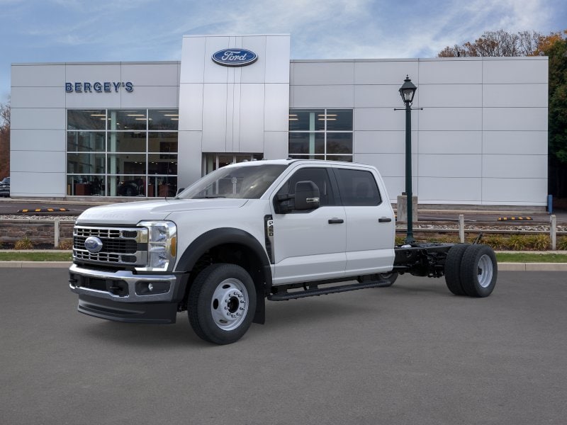 2026 Ford F-450's photo