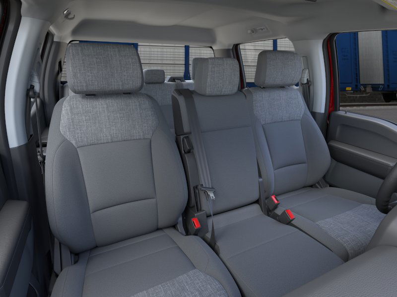 2026 Ford F-350 XLT photo 9