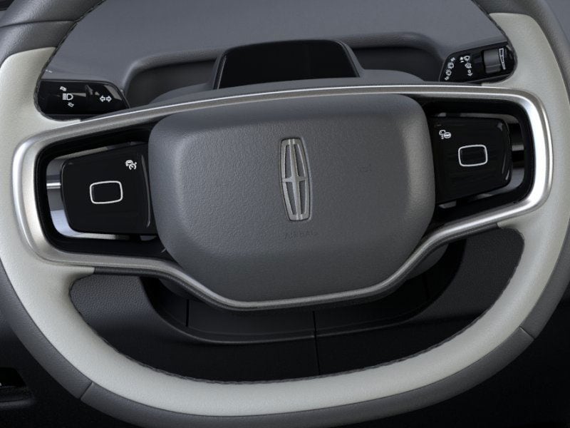 Thumbnail: 2025 Lincoln Navigator - 35
