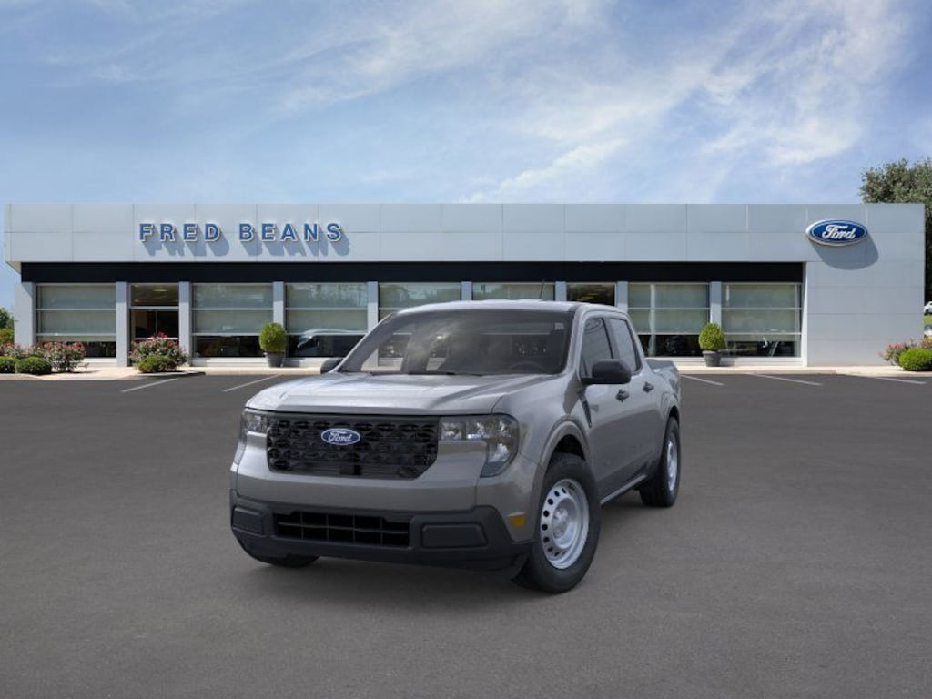 New 2025 Ford Maverick XL Truck SuperCrew