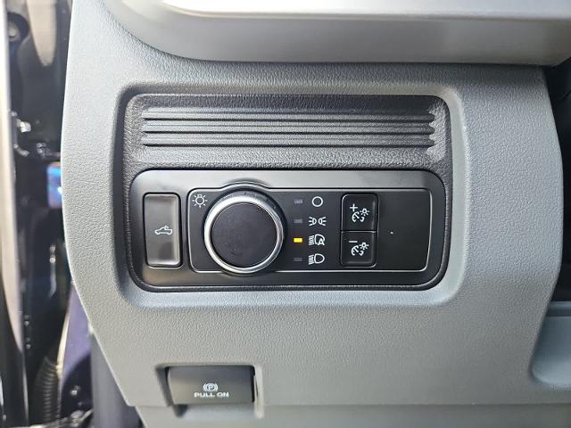 2025 Ford F-250 Super Duty XL - Photo 33