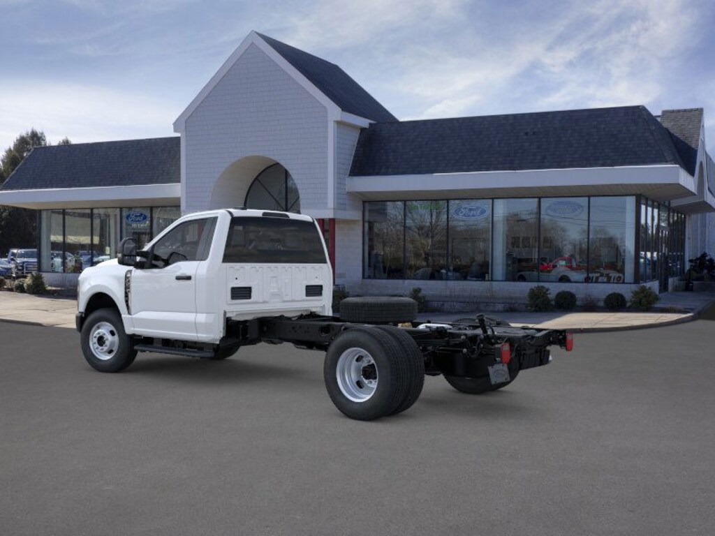 New 2026 Ford Chassis Cab F-350 XL TRUCK