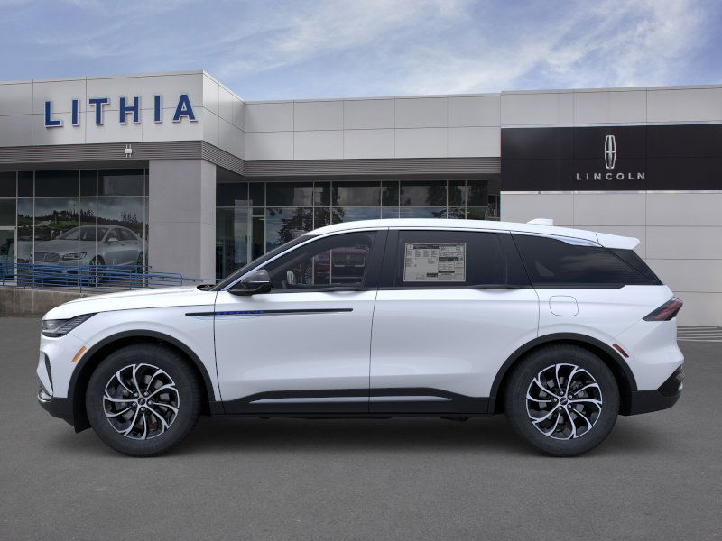 Thumbnail: 2026 Lincoln Nautilus - 31