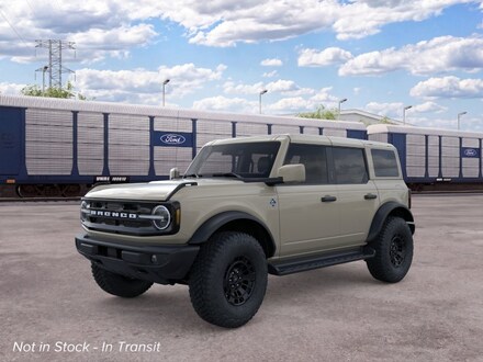 2026 Ford Bronco Outer Banks SUV