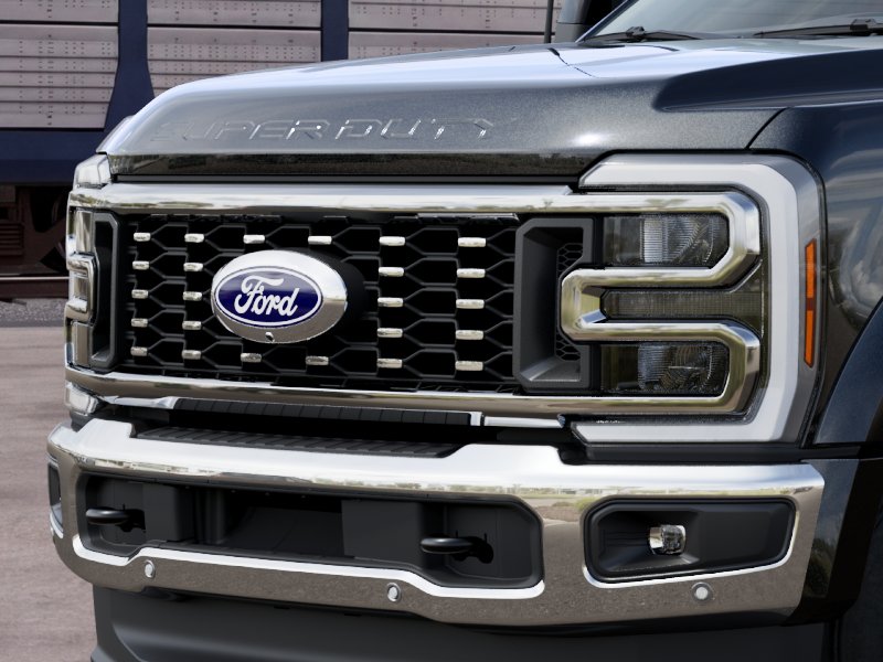 2027 Ford Super Duty F-450&reg; Lariat&reg; Truck Crew Cab