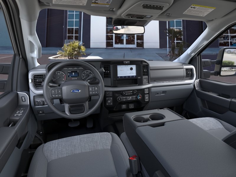 2026 Ford F-350 Super Duty XLT - Photo 9
