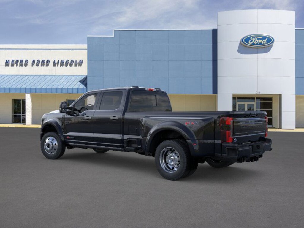 New 2026 Ford F-450 Platinum Crew Cab