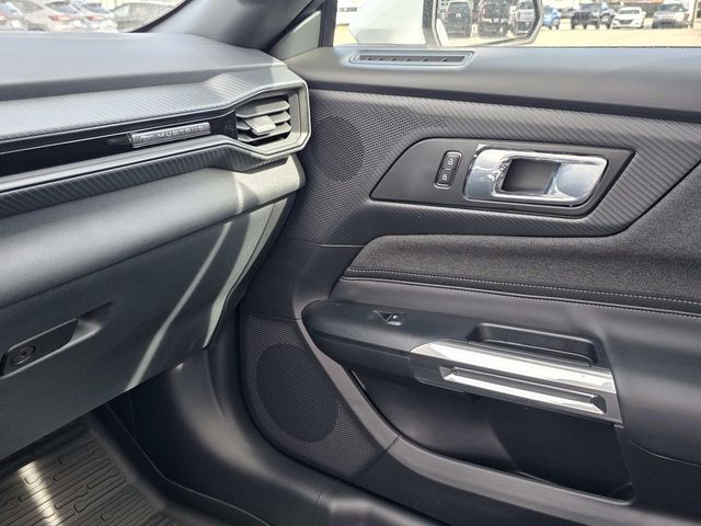 2025 Ford Mustang EcoBoost Fastback - Photo 44