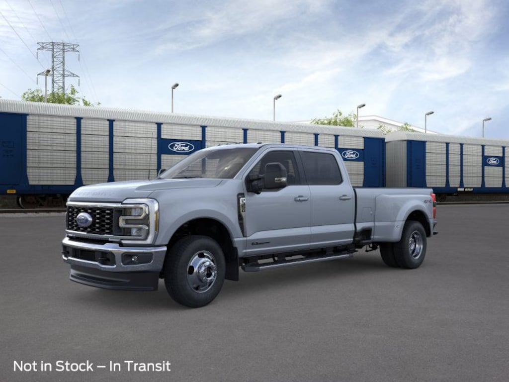 New 2026 Ford Super Duty F-350 Lariat TRUCK
