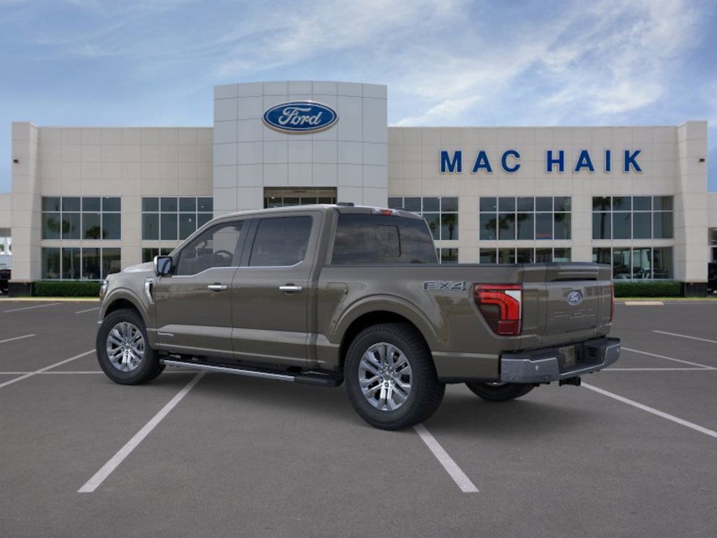 New 2025 Ford F-150 Lariat TRUCK