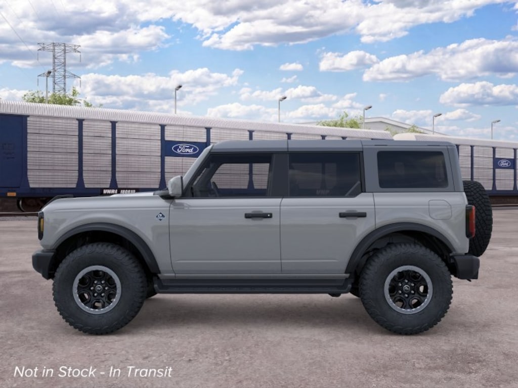 New 2026 Ford Bronco Outer Banks SUV