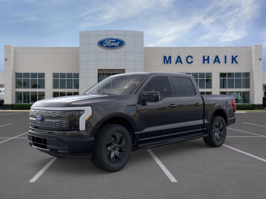 New 2025 Ford F-150 Lightning Lariat TRUCK