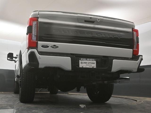 2025 Ford F-250 Super Duty Platinum - Photo 73