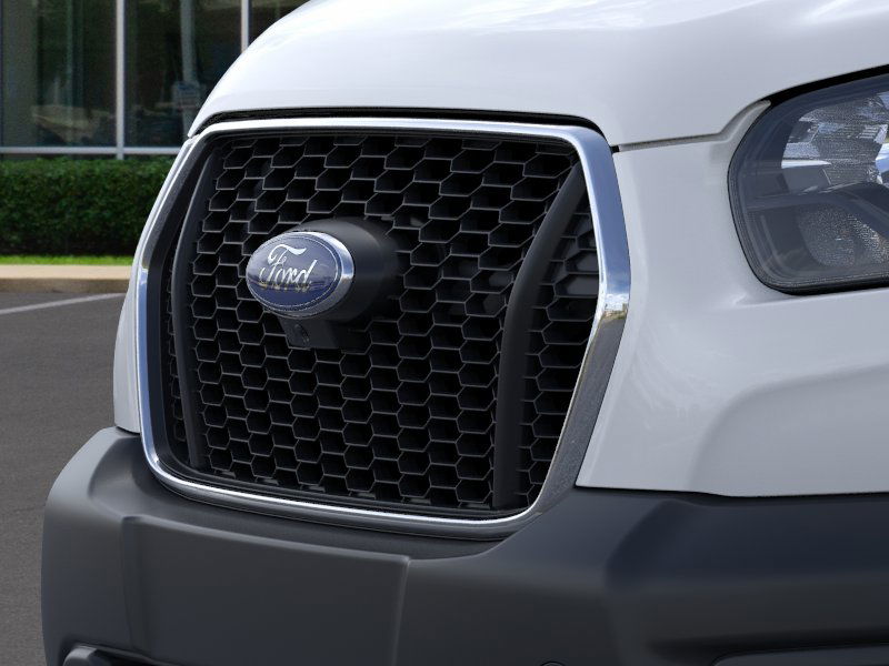 2025 Ford Transit Passenger Van XL - Photo 17