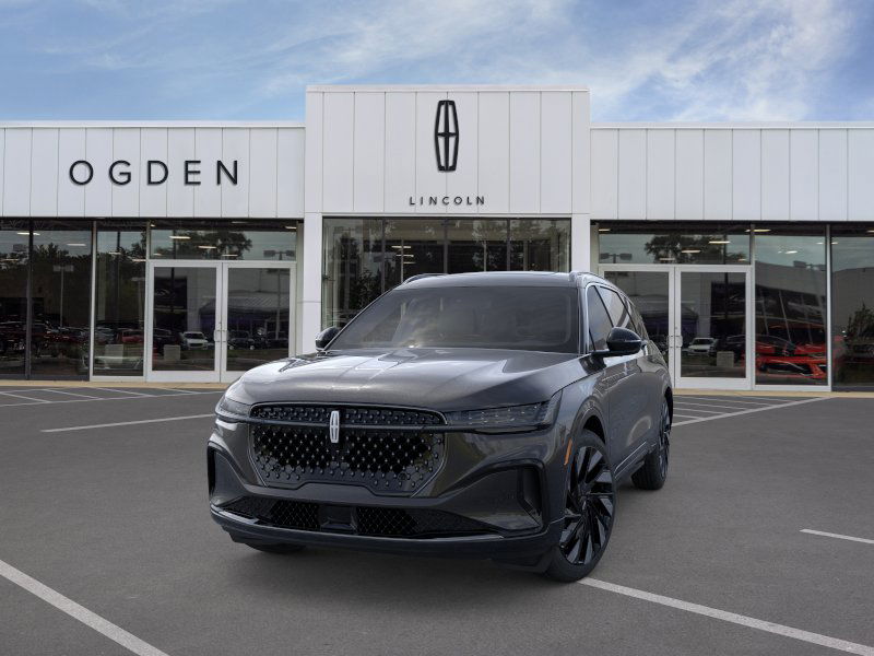 2025 Lincoln Nautilus Black Label photo 2