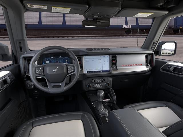 2026 Ford Bronco Outer Banks SUV