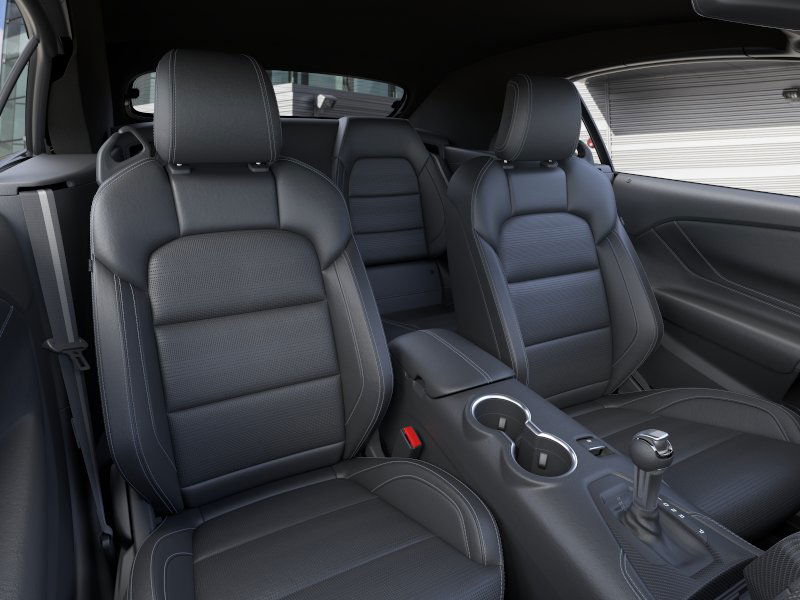 2025 Ford Mustang  10