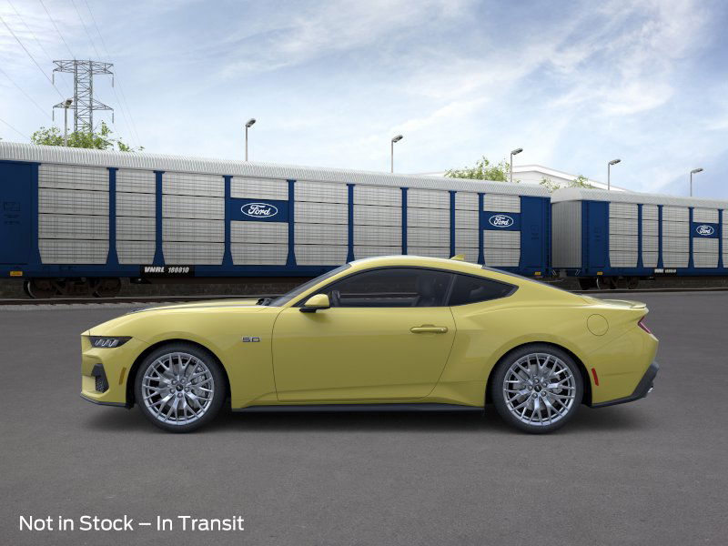 2025 Ford Mustang GT Premium photo 3