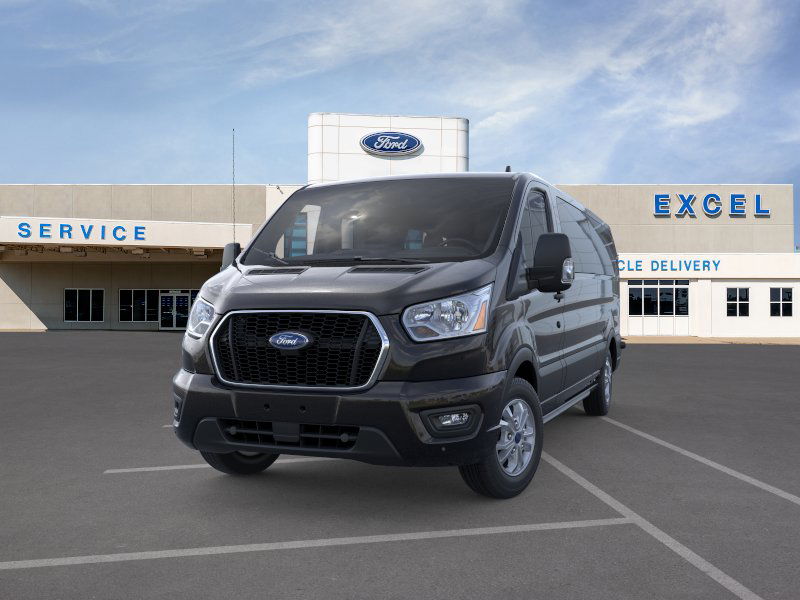 2023 Ford Transit XLT photo 2