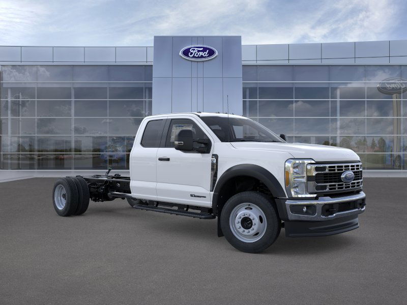 2025 Ford F-550 Super Duty Chassis Cab XL - Photo 29