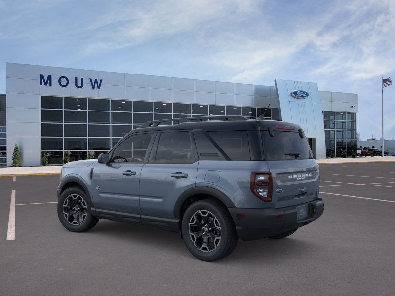 2025 Ford Bronco Sport Outer Banks photo 2