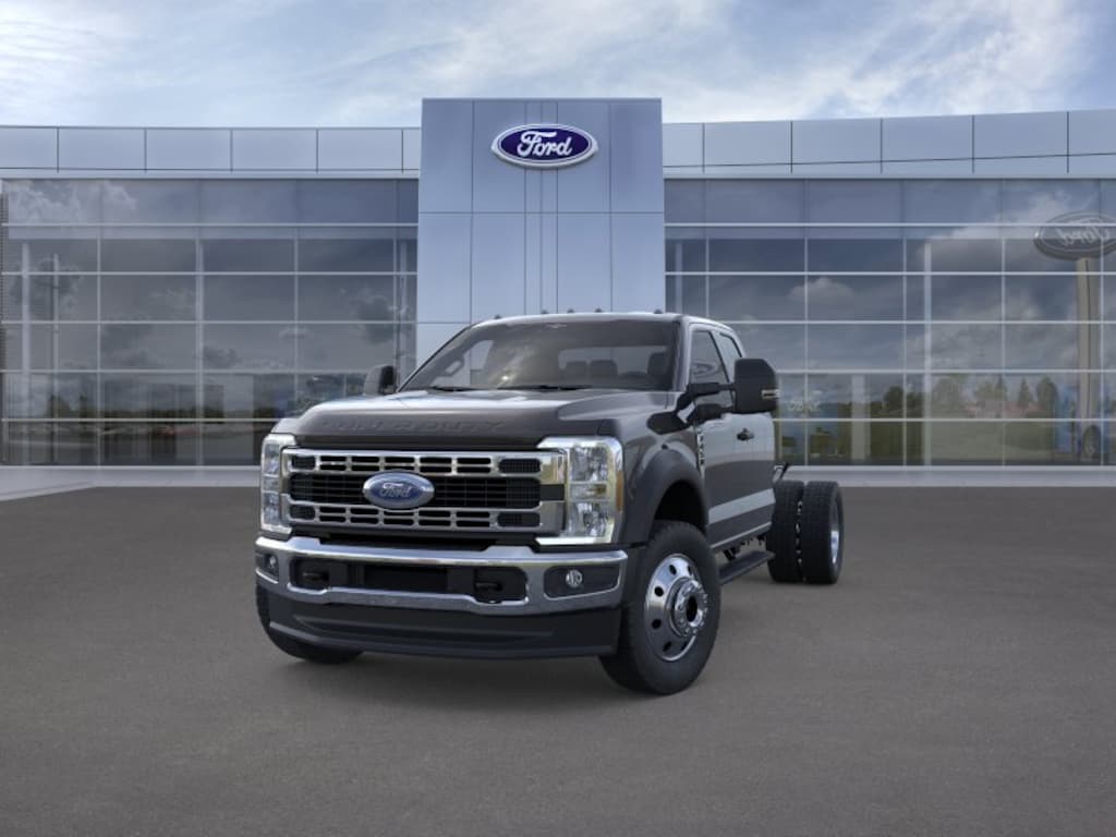 New 2026 Ford Super Duty F-450 DRW Truck Super Cab