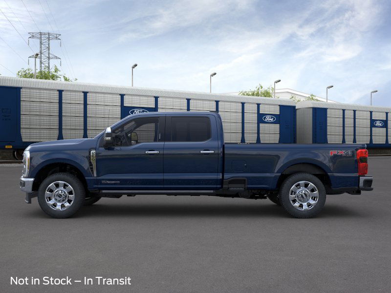 2025 Ford F-250 Lariat photo 3