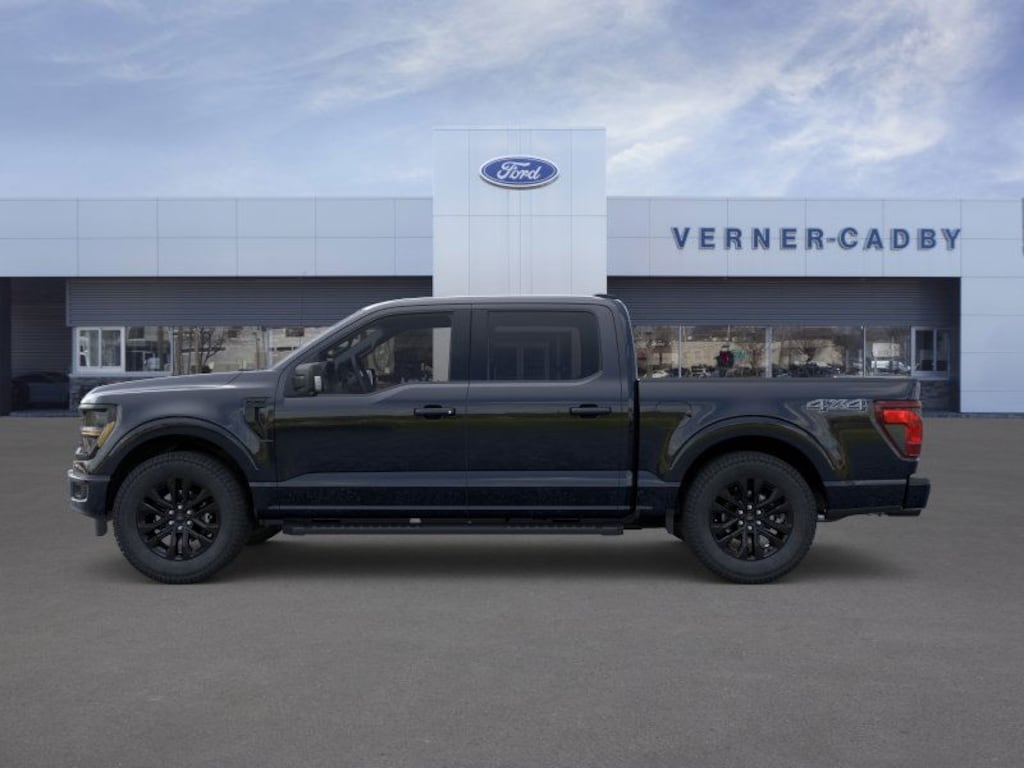 New 2025 Ford F-150 XLT TRUCK