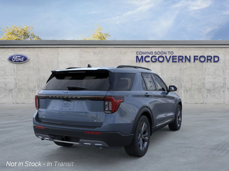 2025 Ford Explorer photo 9
