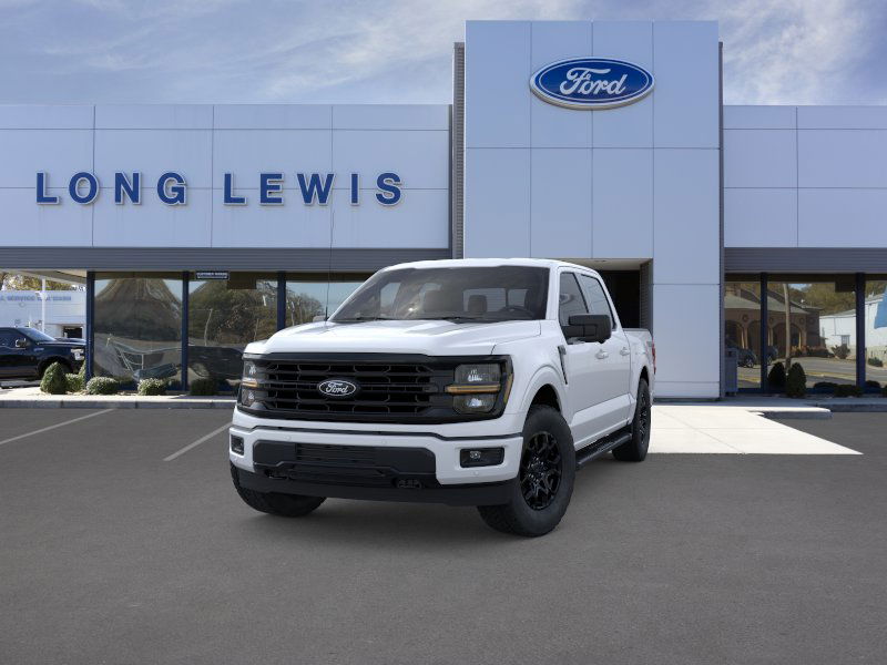 2025 Ford F-150 XLT photo 2