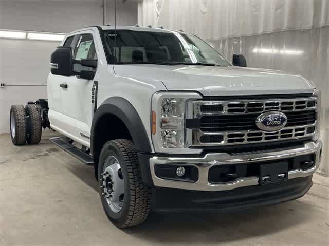 Thumbnail: 2025 Ford Econoline - 50