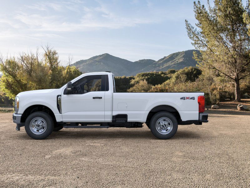 2025 Ford F-350 XL photo 3