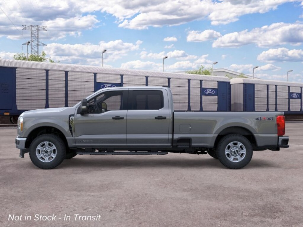 New 2026 Ford Super Duty F-350® XLT Truck Crew Cab