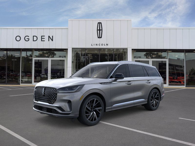 2025 Lincoln Aviator Black Label's photo