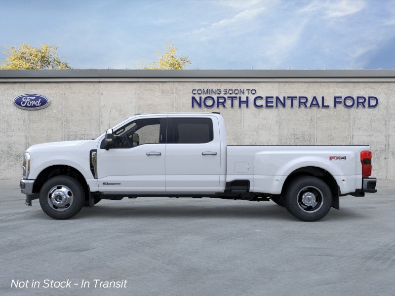 Super Duty F-350&reg; Lariat&reg;