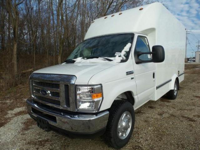 2019 ford e350 cutaway