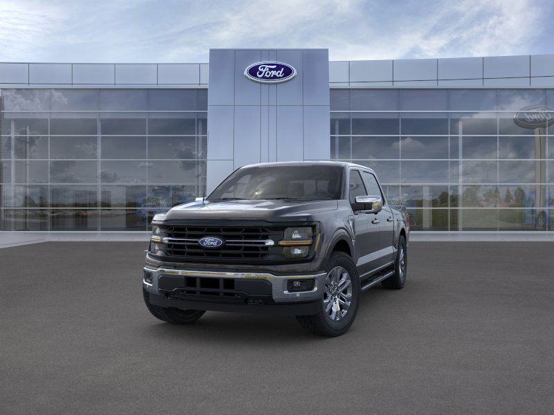 2025 Ford F-150 XLT photo 2