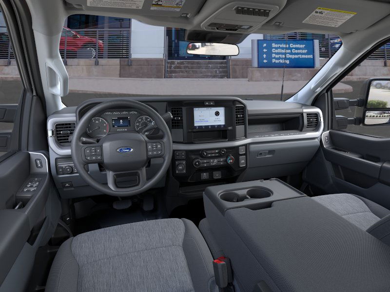 Thumbnail: 2025 Ford F-250 - 31