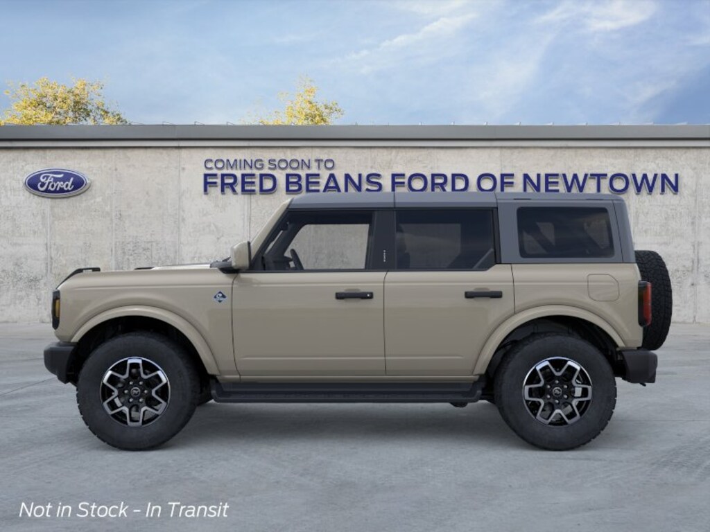 New 2026 Ford Bronco Outer Banks SUV