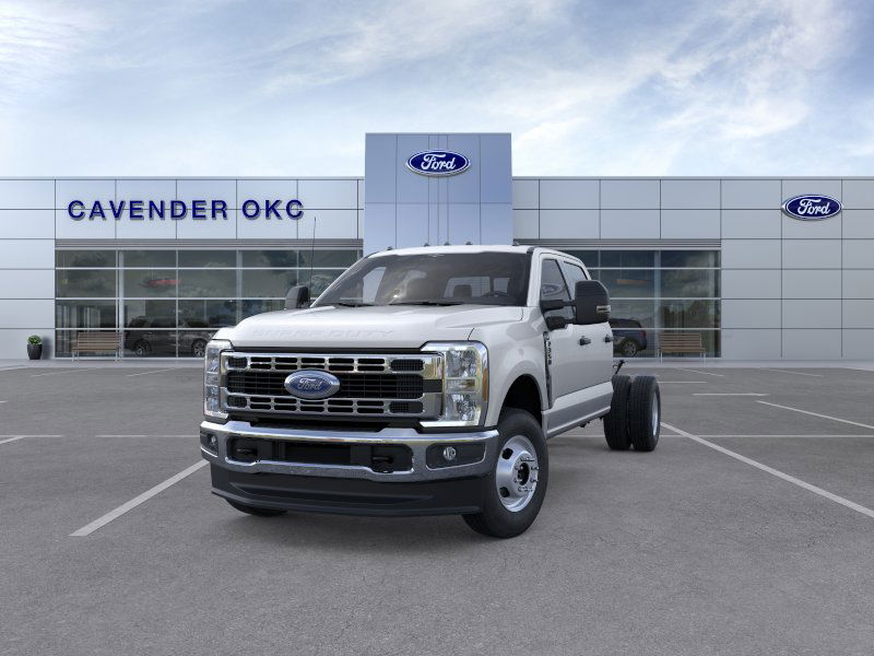2026 Ford F-350 XL photo 2