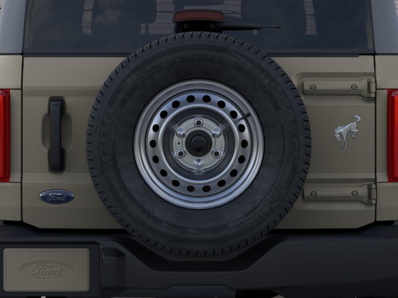 2026 Ford Bronco Base SUV