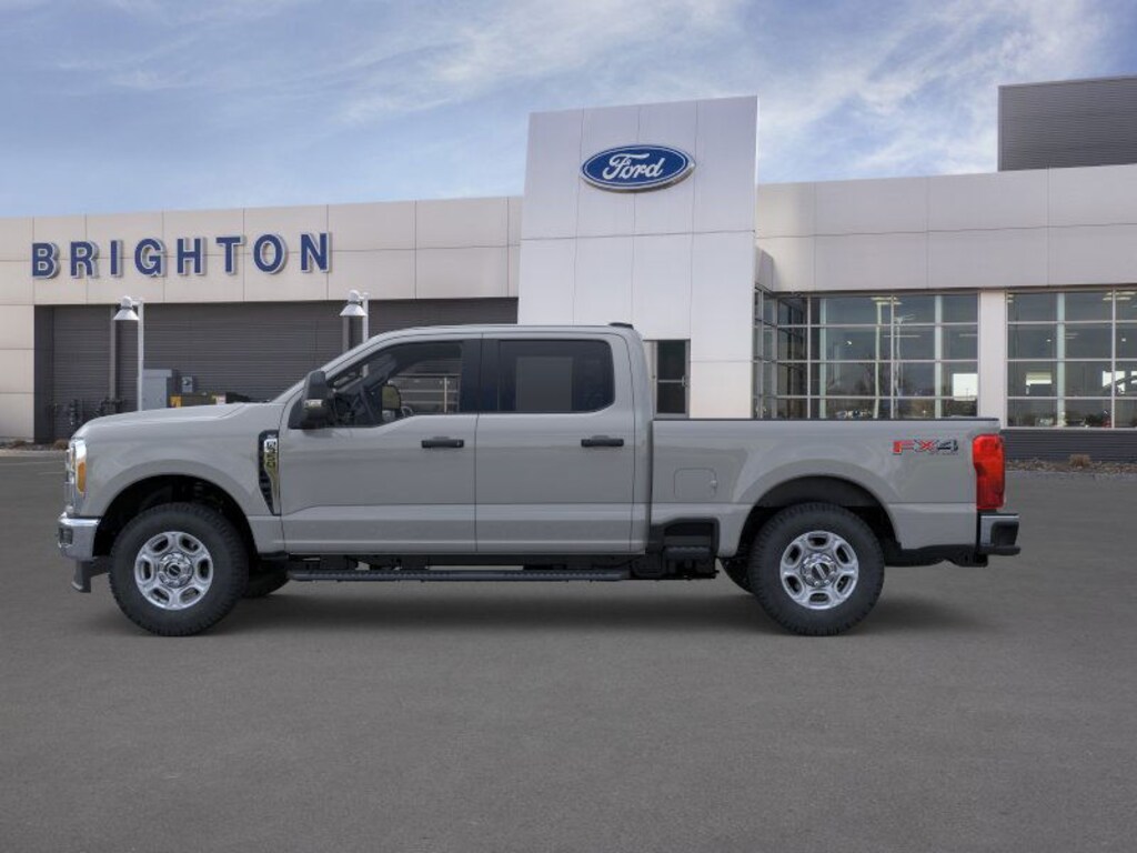 New 2026 Ford F-350SD XLT Truck Crew Cab