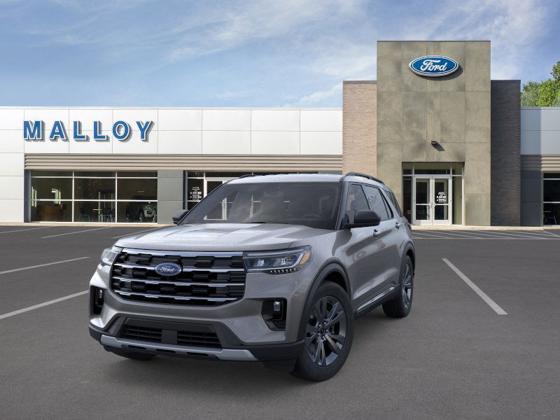 2025 Ford Explorer photo 2