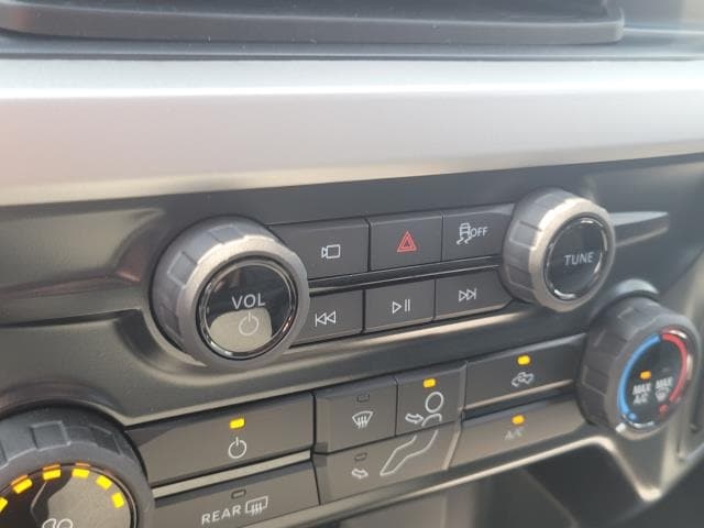 2025 Ford F-350 XLT photo 25