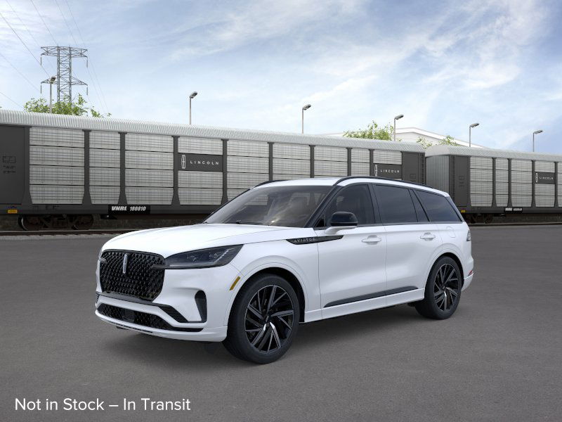 2026 Lincoln Aviator Black Label's photo